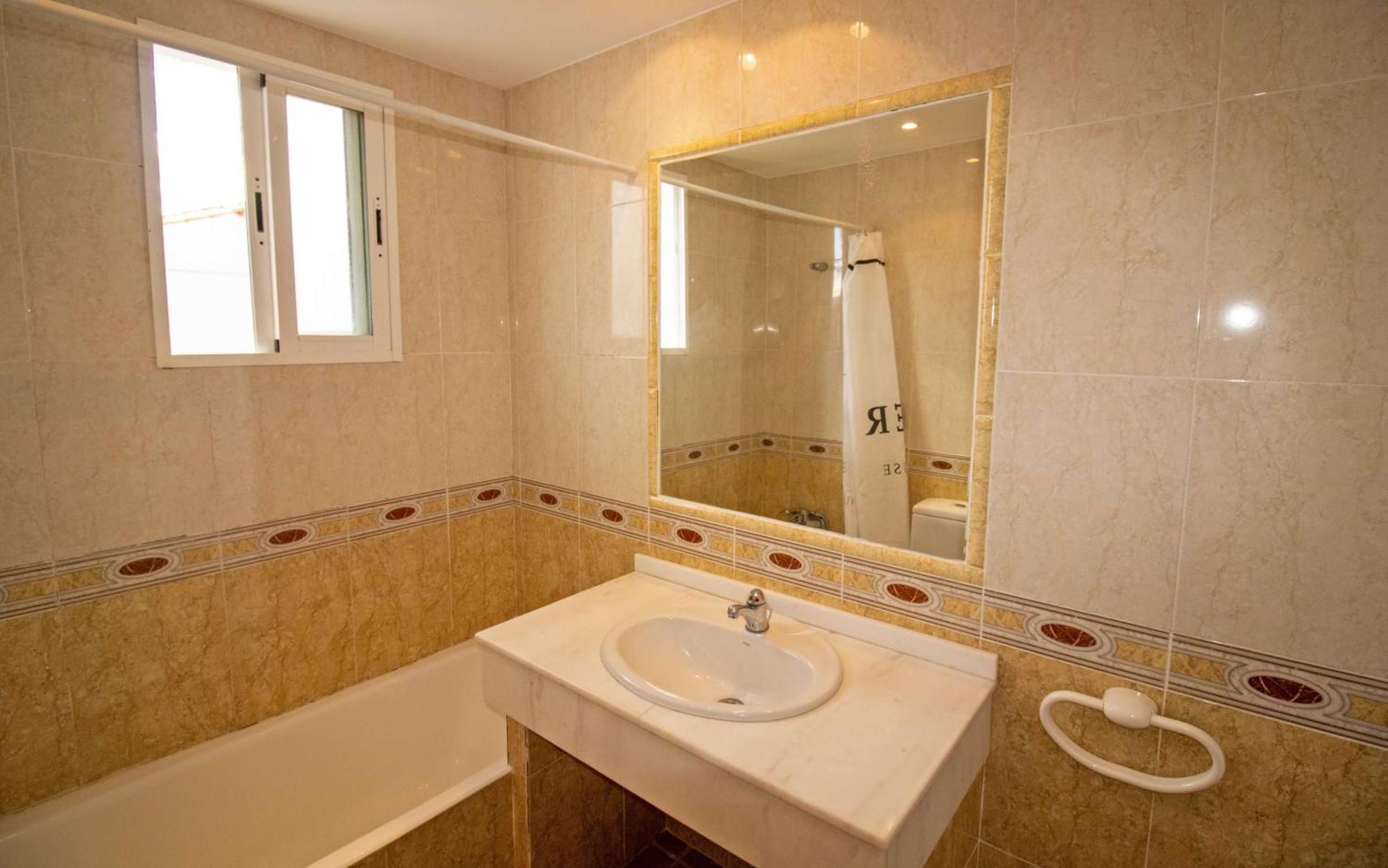 Casa Privada En Primera Linea - Tres Playas Albert Villas 阿尔考斯布里 外观 照片